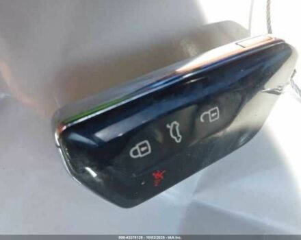 Белый Фольксваген Другая, объемом двигателя 0 л и пробегом 48 тыс. км за 8700 $, фото 10 на Automoto.ua