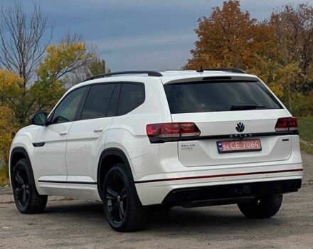 Белый Фольксваген Другая, объемом двигателя 3.6 л и пробегом 105 тыс. км за 30999 $, фото 2 на Automoto.ua