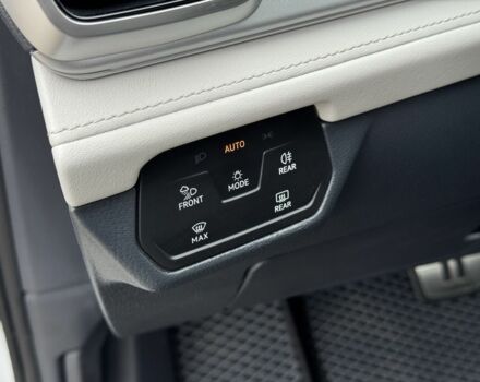 Білий Фольксваген Інша, об'ємом двигуна 0 л та пробігом 63 тис. км за 25999 $, фото 10 на Automoto.ua