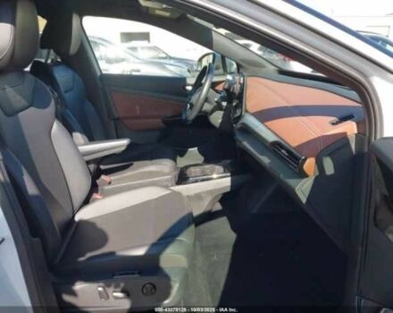 Белый Фольксваген Другая, объемом двигателя 0 л и пробегом 48 тыс. км за 8700 $, фото 4 на Automoto.ua