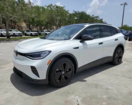 Белый Фольксваген Другая, объемом двигателя 0 л и пробегом 9 тыс. км за 15000 $, фото 1 на Automoto.ua