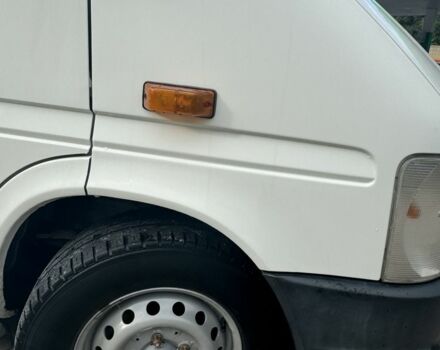 Белый Фольксваген Другая, объемом двигателя 2.5 л и пробегом 421 тыс. км за 13100 $, фото 2 на Automoto.ua