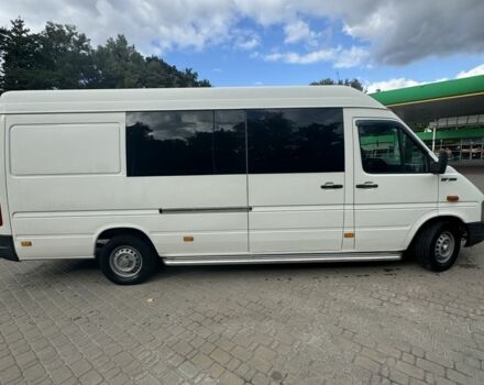 Белый Фольксваген Другая, объемом двигателя 2.5 л и пробегом 421 тыс. км за 13100 $, фото 1 на Automoto.ua