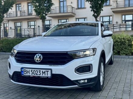 Фольксваген Другая 2019 в Одессе на Automoto.ua Белый Фольксваген Другая, объемом двигателя 1.5 л и пробегом 71 тыс. км за 19999 $, фото 1 на Automoto.ua