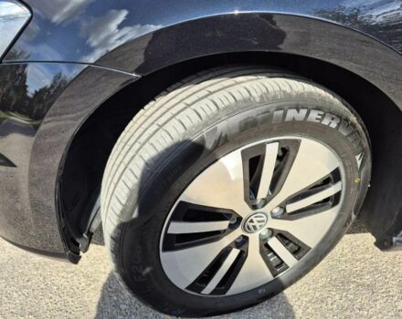 Черный Фольксваген Другая, объемом двигателя 0 л и пробегом 124 тыс. км за 10800 $, фото 1 на Automoto.ua