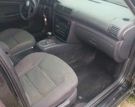 Черный Фольксваген Другая, объемом двигателя 2 л и пробегом 180 тыс. км за 1100 $, фото 3 на Automoto.ua