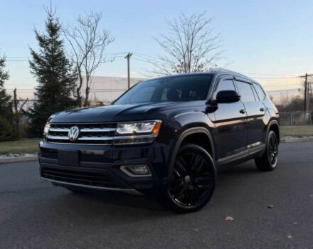 Черный Фольксваген Другая, объемом двигателя 3.6 л и пробегом 37 тыс. км за 19000 $, фото 1 на Automoto.ua