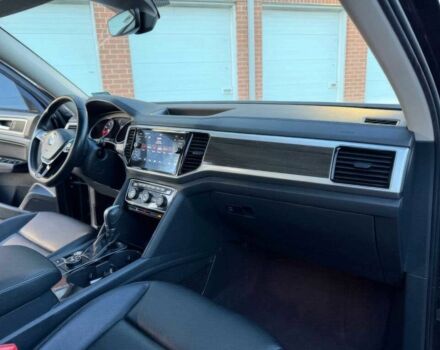 Черный Фольксваген Другая, объемом двигателя 3.6 л и пробегом 37 тыс. км за 19000 $, фото 9 на Automoto.ua