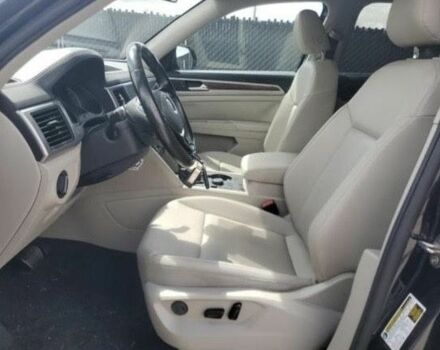 Чорний Фольксваген Інша, об'ємом двигуна 3.6 л та пробігом 150 тис. км за 17600 $, фото 4 на Automoto.ua