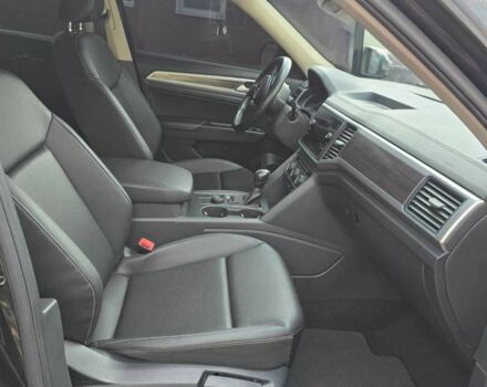 Черный Фольксваген Другая, объемом двигателя 3.6 л и пробегом 58 тыс. км за 23900 $, фото 12 на Automoto.ua