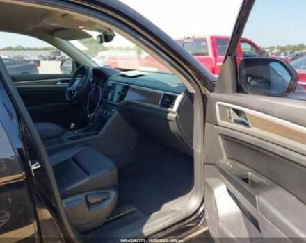 Черный Фольксваген Другая, объемом двигателя 0 л и пробегом 90 тыс. км за 3500 $, фото 4 на Automoto.ua