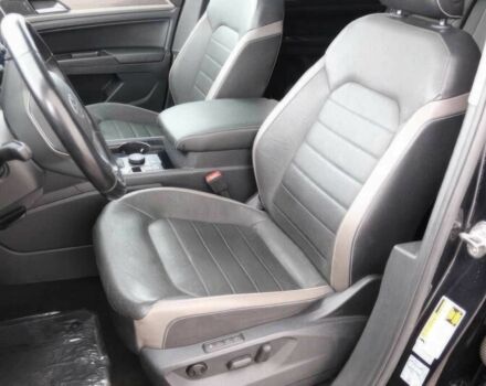 Чорний Фольксваген Інша, об'ємом двигуна 3.6 л та пробігом 29 тис. км за 13700 $, фото 5 на Automoto.ua