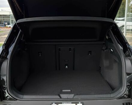 Чорний Фольксваген Інша, об'ємом двигуна 0 л та пробігом 14 тис. км за 15800 $, фото 6 на Automoto.ua