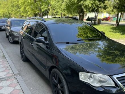 Фольксваген Другая 2005 в Сарнах на Automoto.ua Черный Фольксваген Другая, объемом двигателя 1.6 л и пробегом 211 тыс. км за 5600 $, фото 1 на Automoto.ua