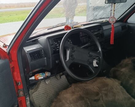 Красный Фольксваген Другая, объемом двигателя 1.3 л и пробегом 200 тыс. км за 500 $, фото 3 на Automoto.ua