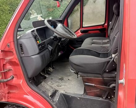 Красный Фольксваген Другая, объемом двигателя 2.8 л и пробегом 350 тыс. км за 4000 $, фото 2 на Automoto.ua