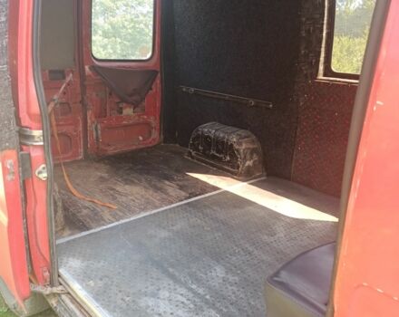 Красный Фольксваген Другая, объемом двигателя 2.8 л и пробегом 350 тыс. км за 4000 $, фото 18 на Automoto.ua