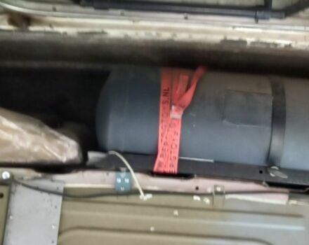 Красный Фольксваген Другая, объемом двигателя 0 л и пробегом 500 тыс. км за 2028 $, фото 7 на Automoto.ua