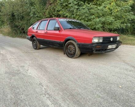 Красный Фольксваген Другая, объемом двигателя 1.6 л и пробегом 258 тыс. км за 600 $, фото 1 на Automoto.ua