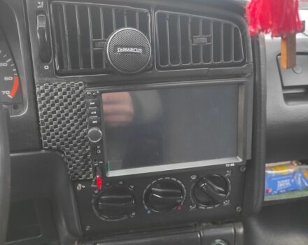 Красный Фольксваген Другая, объемом двигателя 1.8 л и пробегом 347 тыс. км за 1700 $, фото 2 на Automoto.ua