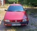 Красный Фольксваген Другая, объемом двигателя 1.8 л и пробегом 480 тыс. км за 2700 $, фото 1 на Automoto.ua