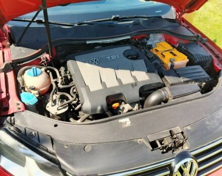 Красный Фольксваген Другая, объемом двигателя 1.6 л и пробегом 272 тыс. км за 8100 $, фото 5 на Automoto.ua