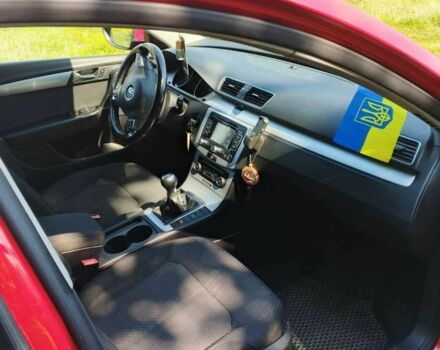 Красный Фольксваген Другая, объемом двигателя 1.6 л и пробегом 272 тыс. км за 8100 $, фото 4 на Automoto.ua