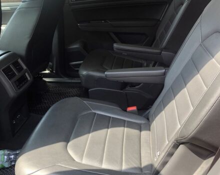 Красный Фольксваген Другая, объемом двигателя 3.6 л и пробегом 104 тыс. км за 25300 $, фото 11 на Automoto.ua