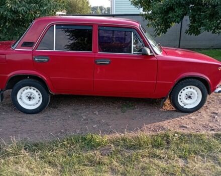 Красный Фольксваген Другая, объемом двигателя 1.5 л и пробегом 78 тыс. км за 700 $, фото 2 на Automoto.ua