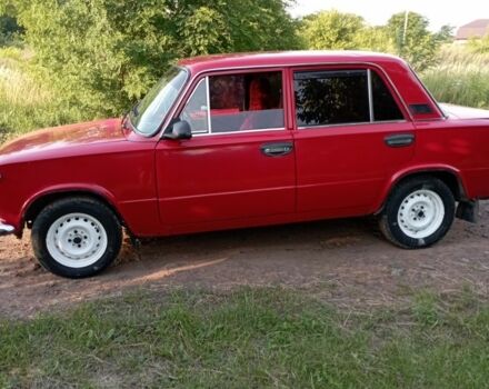 Красный Фольксваген Другая, объемом двигателя 1.5 л и пробегом 78 тыс. км за 700 $, фото 3 на Automoto.ua