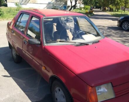 Красный Фольксваген Другая, объемом двигателя 1.2 л и пробегом 216 тыс. км за 481 $, фото 1 на Automoto.ua