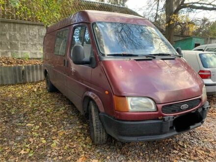 Красный Фольксваген Другая, объемом двигателя 2.5 л и пробегом 50 тыс. км за 3100 $, фото 1 на Automoto.ua