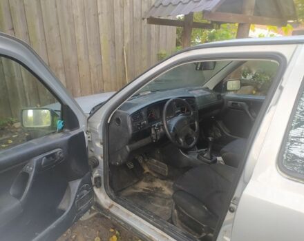 Сірий Фольксваген Інша, об'ємом двигуна 1.8 л та пробігом 100 тис. км за 600 $, фото 3 на Automoto.ua