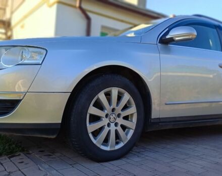 Сірий Фольксваген Інша, об'ємом двигуна 2 л та пробігом 329 тис. км за 5300 $, фото 1 на Automoto.ua