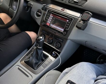 Сірий Фольксваген Інша, об'ємом двигуна 2 л та пробігом 280 тис. км за 6100 $, фото 4 на Automoto.ua