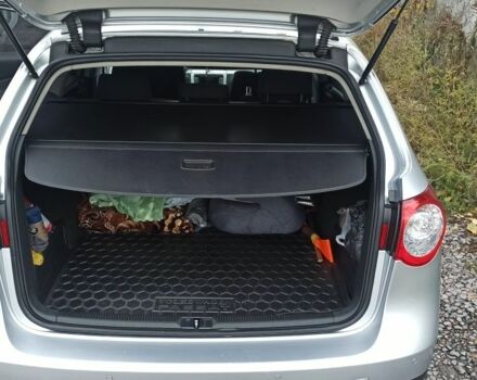 Сірий Фольксваген Інша, об'ємом двигуна 1.6 л та пробігом 260 тис. км за 8000 $, фото 7 на Automoto.ua