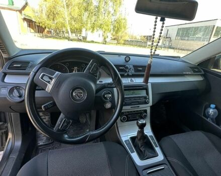 Сірий Фольксваген Інша, об'ємом двигуна 1.6 л та пробігом 250 тис. км за 7555 $, фото 2 на Automoto.ua