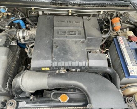 Серый Фольксваген Другая, объемом двигателя 3.5 л и пробегом 330 тыс. км за 7000 $, фото 2 на Automoto.ua