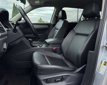 Сірий Фольксваген Інша, об'ємом двигуна 3.6 л та пробігом 129 тис. км за 21500 $, фото 19 на Automoto.ua