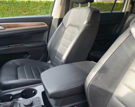 Серый Фольксваген Другая, объемом двигателя 3.6 л и пробегом 98 тыс. км за 18000 $, фото 19 на Automoto.ua