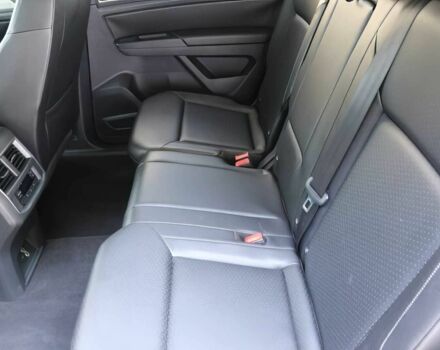 Сірий Фольксваген Інша, об'ємом двигуна 3.6 л та пробігом 34 тис. км за 8000 $, фото 12 на Automoto.ua