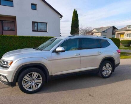 Серый Фольксваген Другая, объемом двигателя 3.6 л и пробегом 98 тыс. км за 18000 $, фото 5 на Automoto.ua