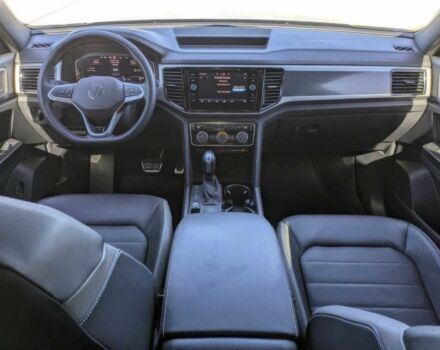 Сірий Фольксваген Інша, об'ємом двигуна 3.6 л та пробігом 41 тис. км за 12000 $, фото 7 на Automoto.ua