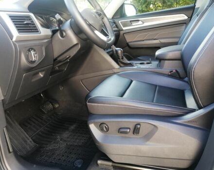 Серый Фольксваген Другая, объемом двигателя 3.6 л и пробегом 37 тыс. км за 30100 $, фото 19 на Automoto.ua