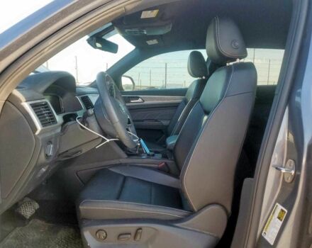 Серый Фольксваген Другая, объемом двигателя 3.6 л и пробегом 49 тыс. км за 8000 $, фото 6 на Automoto.ua