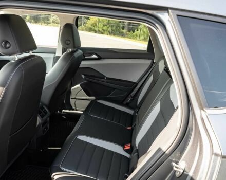 Сірий Фольксваген Інша, об'ємом двигуна 1.5 л та пробігом 21 тис. км за 16200 $, фото 13 на Automoto.ua