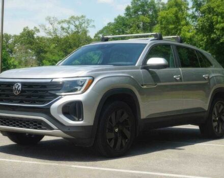 Сірий Фольксваген Інша, об'ємом двигуна 2 л та пробігом 20 тис. км за 39000 $, фото 2 на Automoto.ua