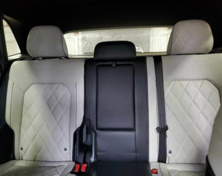 Сірий Фольксваген Інша, об'ємом двигуна 2 л та пробігом 10 тис. км за 12700 $, фото 9 на Automoto.ua