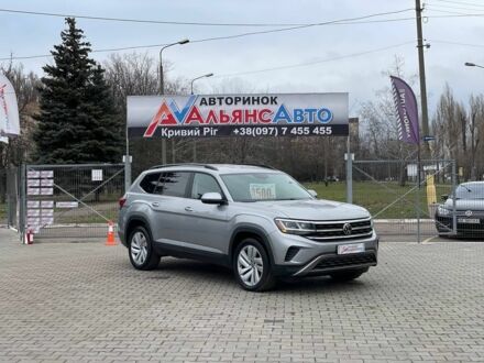 Сірий Фольксваген Інша, об'ємом двигуна 3.6 л та пробігом 127 тис. км за 24600 $, фото 1 на Automoto.ua