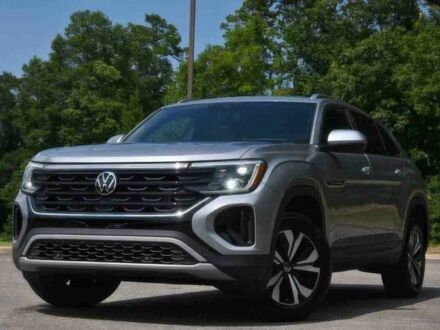 Фольксваген Другая 2024 в Черновцах на Automoto.ua Серый Фольксваген Другая, объемом двигателя 2 л и пробегом 9 тыс. км за 39000 $, фото 1 на Automoto.ua